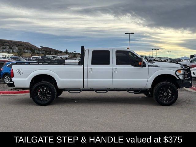 2015 Ford F-350 Lariat Image 4 of 43