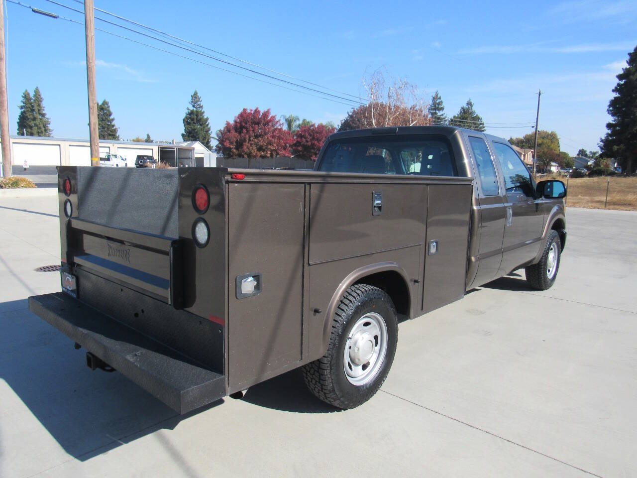 Vehicle image 6 of 23