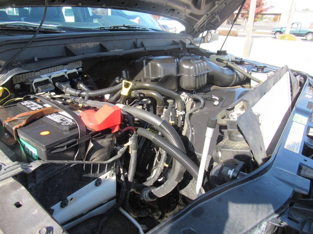Vehicle image 14 of 23