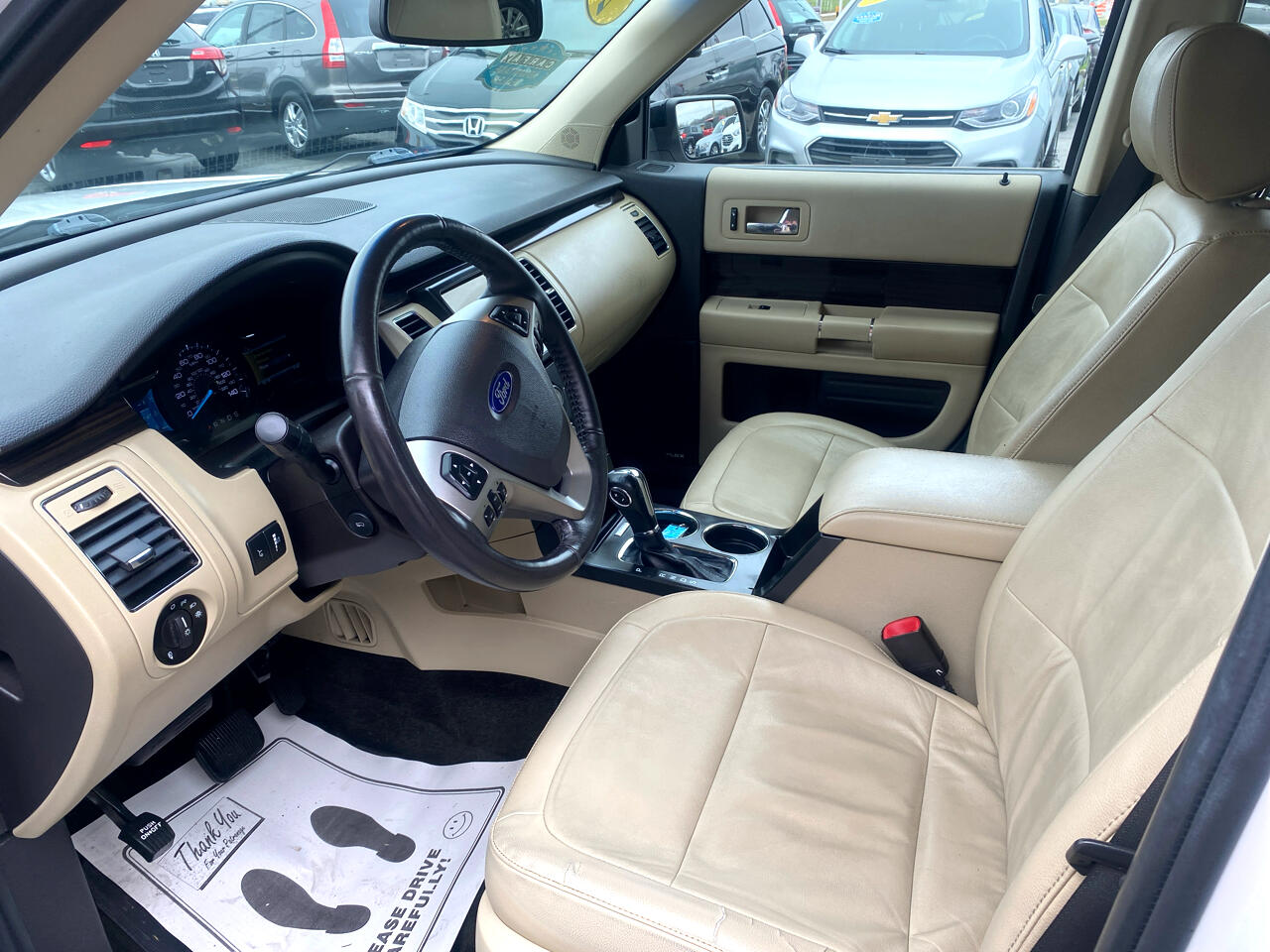 Vehicle image 16 of 30