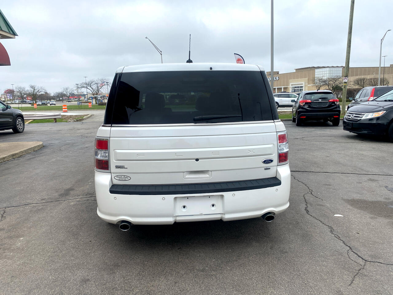 Vehicle image 7 of 30