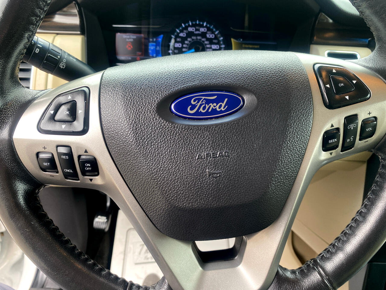 Vehicle image 20 of 30