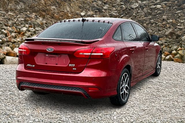 Vehicle image 4 of 30
