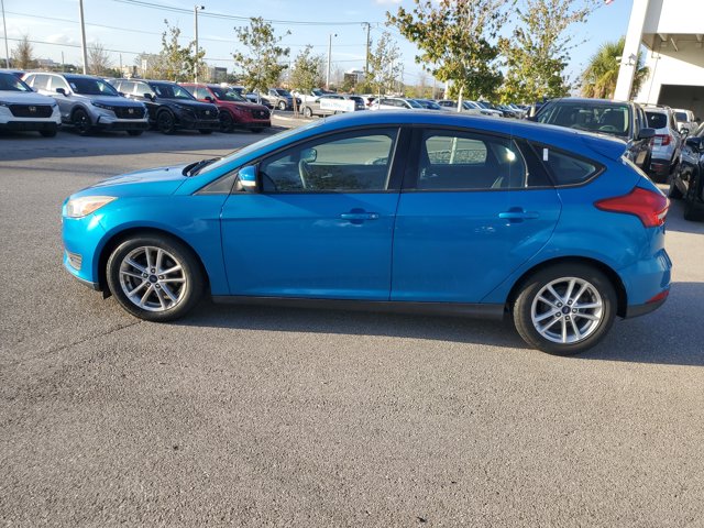 2015 Ford Focus SE Image 8 of 35