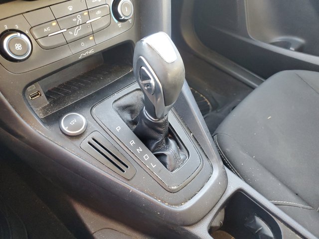 2015 Ford Focus SE Image 22 of 35