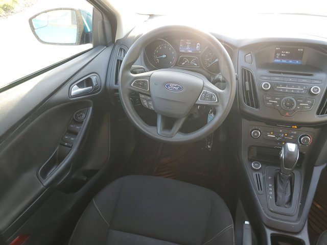 2015 Ford Focus SE Image 16 of 35