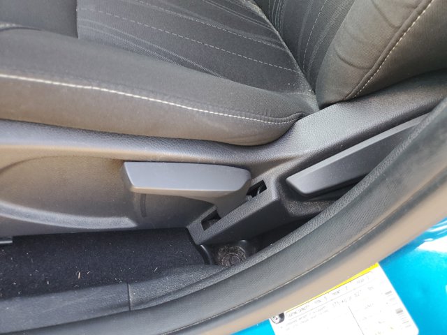 2015 Ford Focus SE Image 32 of 35