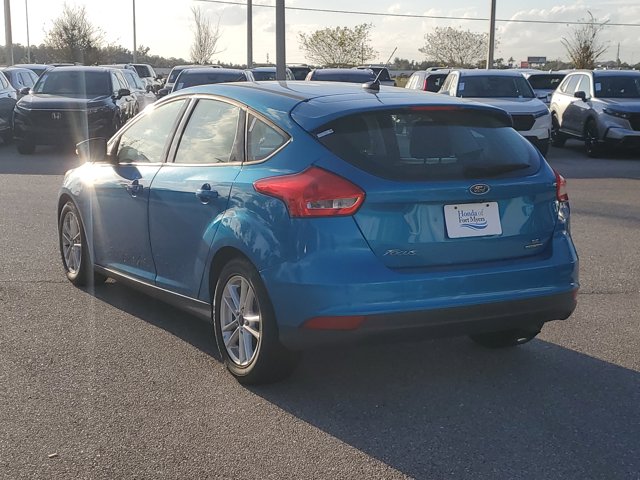 2015 Ford Focus SE Image 7 of 35