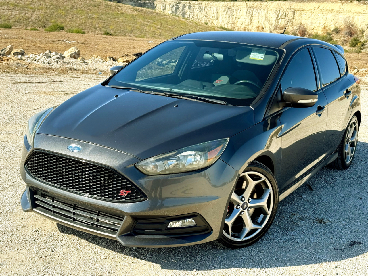 Vehicle image 2 of 17