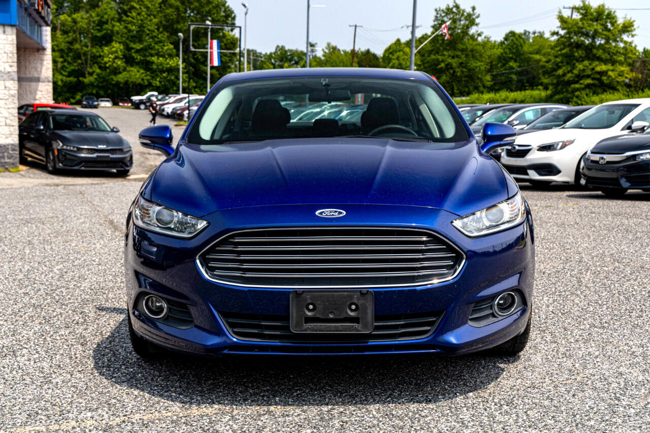 Vehicle image 2 of 24