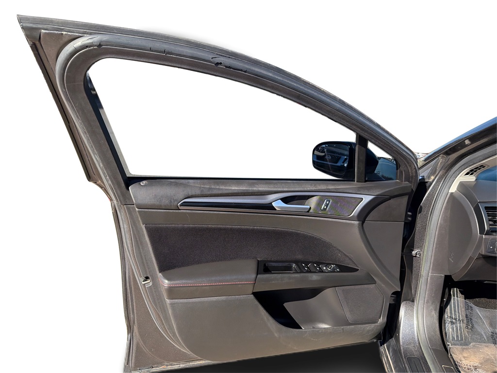 2015 Ford Fusion SE Image 22 of 26