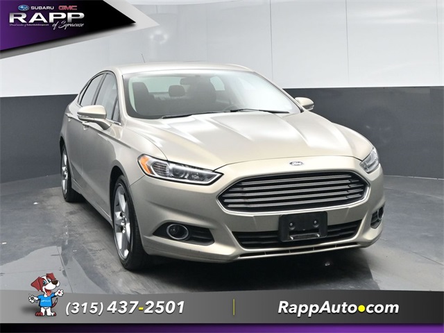 2015 Ford Fusion SE Image 7 of 37