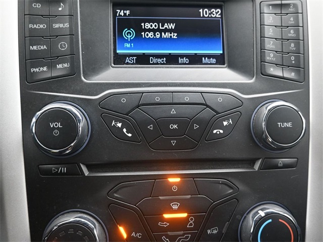 2015 Ford Fusion SE Image 21 of 37