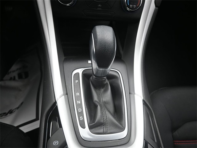 2015 Ford Fusion SE Image 22 of 37