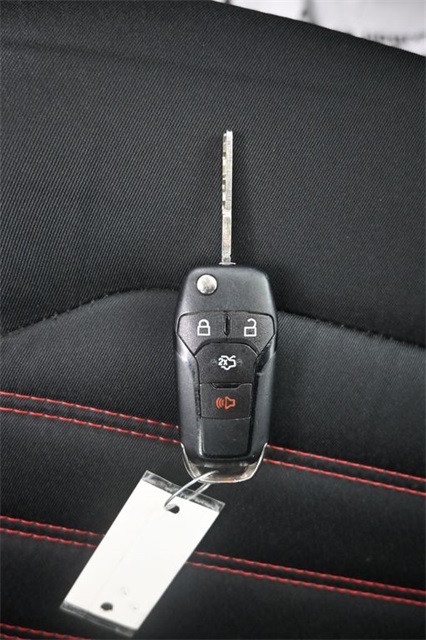 2015 Ford Fusion SE Image 28 of 37