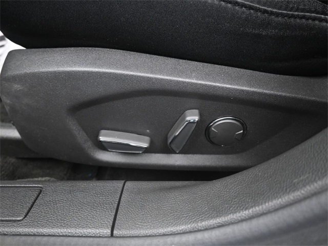 2015 Ford Fusion SE Image 34 of 37