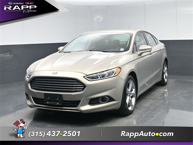 2015 Ford Fusion SE Image 1 of 37