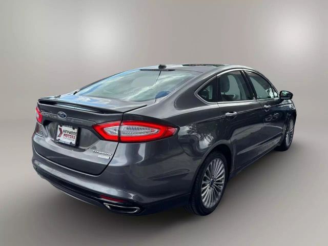 Vehicle image 7 of 46