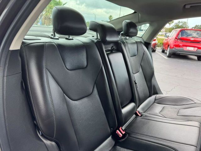 Vehicle image 22 of 46