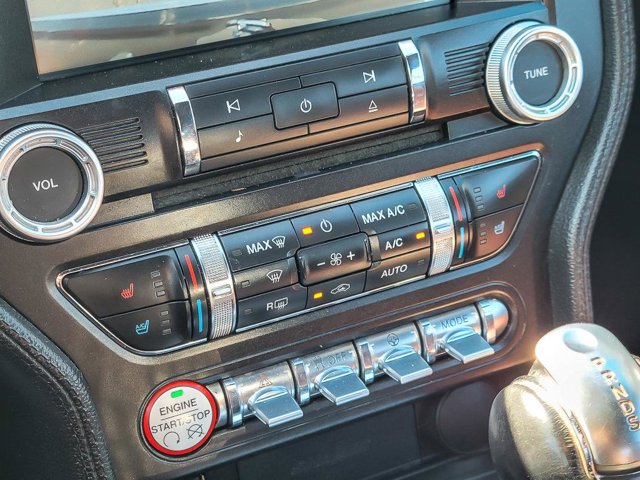 2015 Ford Mustang EcoBoost Premium Image 24 of 27