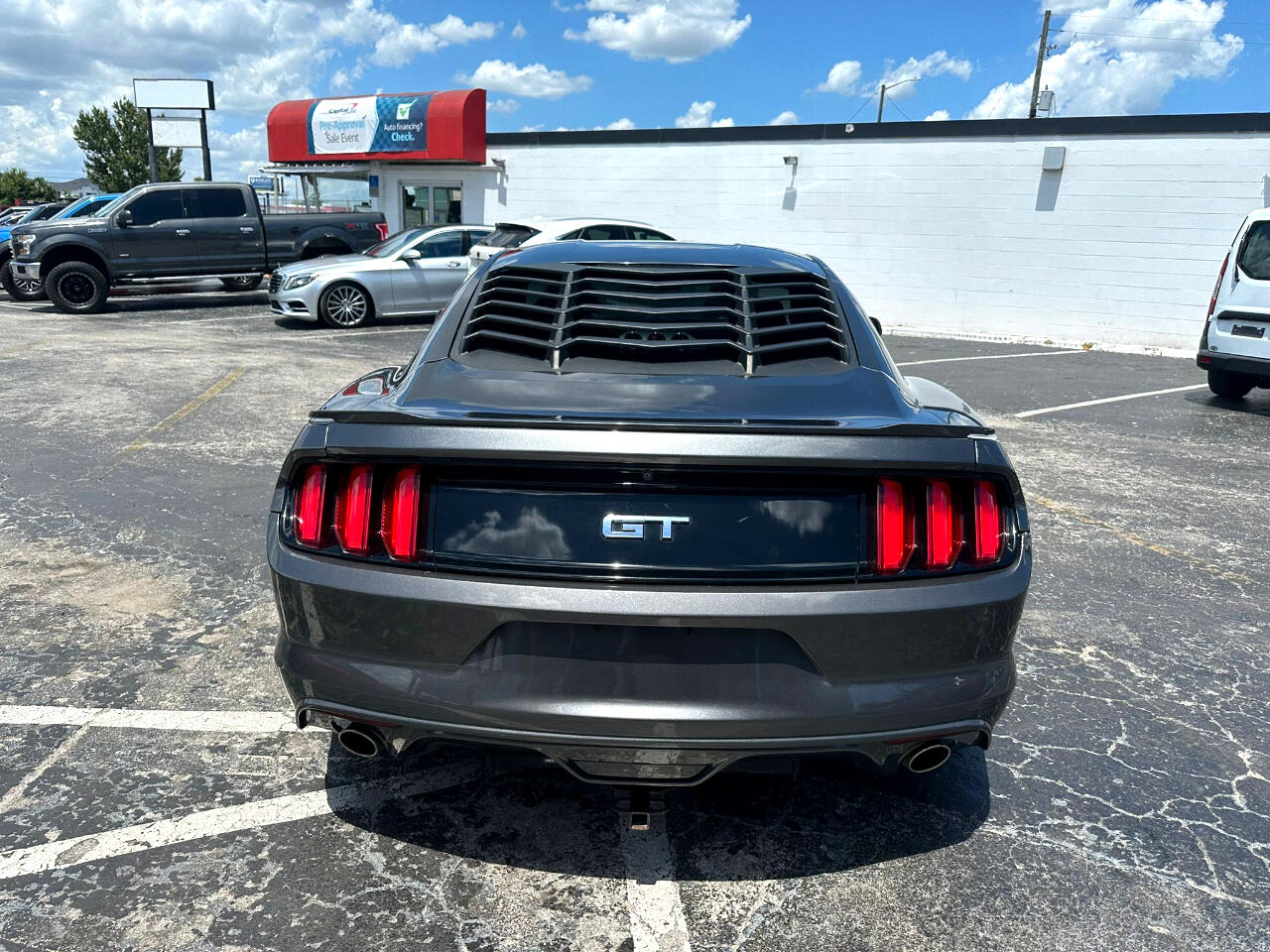 Vehicle image 5 of 16