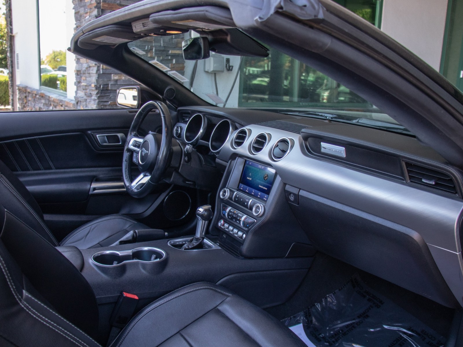 2015 Ford Mustang GT Premium Image 14 of 21