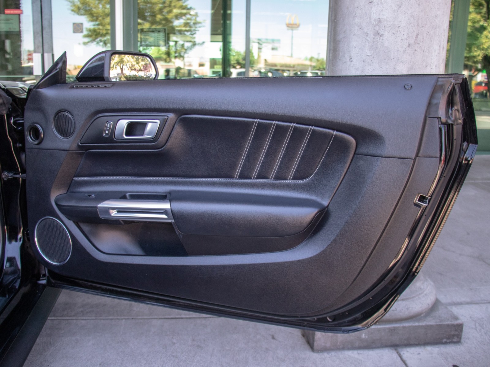 2015 Ford Mustang GT Premium Image 20 of 21