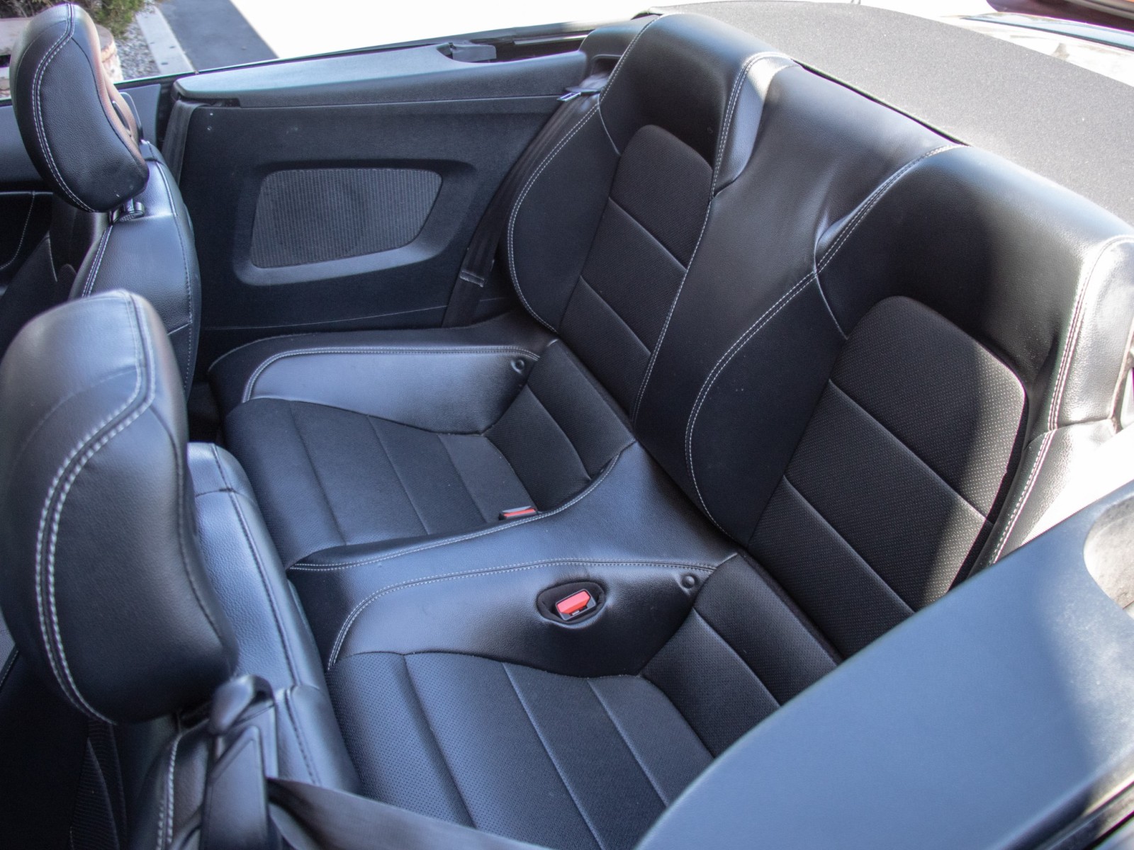 2015 Ford Mustang GT Premium Image 10 of 21