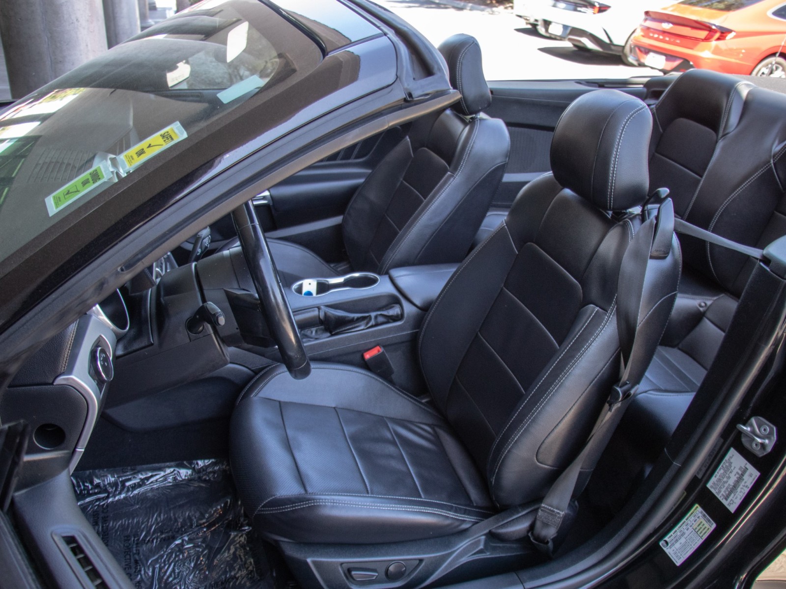 2015 Ford Mustang GT Premium Image 11 of 21