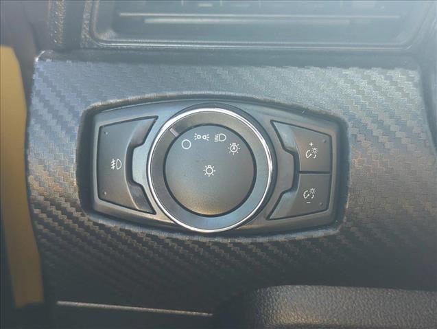 Vehicle image 20 of 25