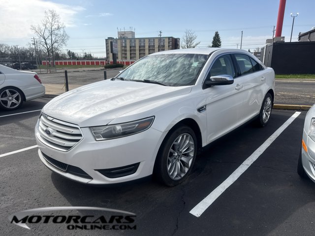 2015 Ford Taurus Limited Image 1 of 7