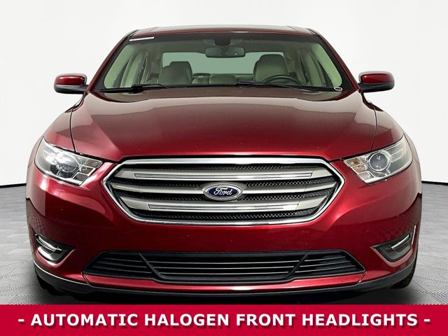 2015 Ford Taurus SEL Image 2 of 38