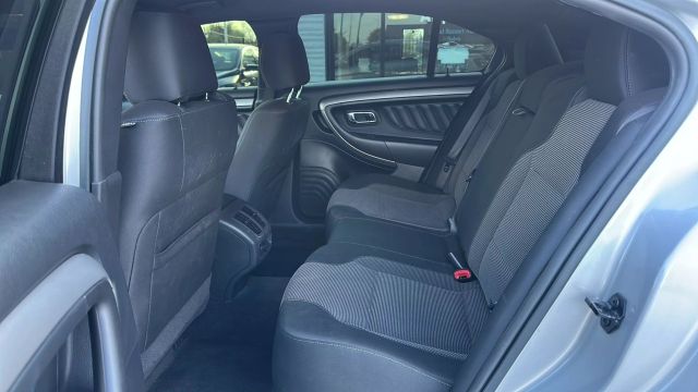 Vehicle image 12 of 14