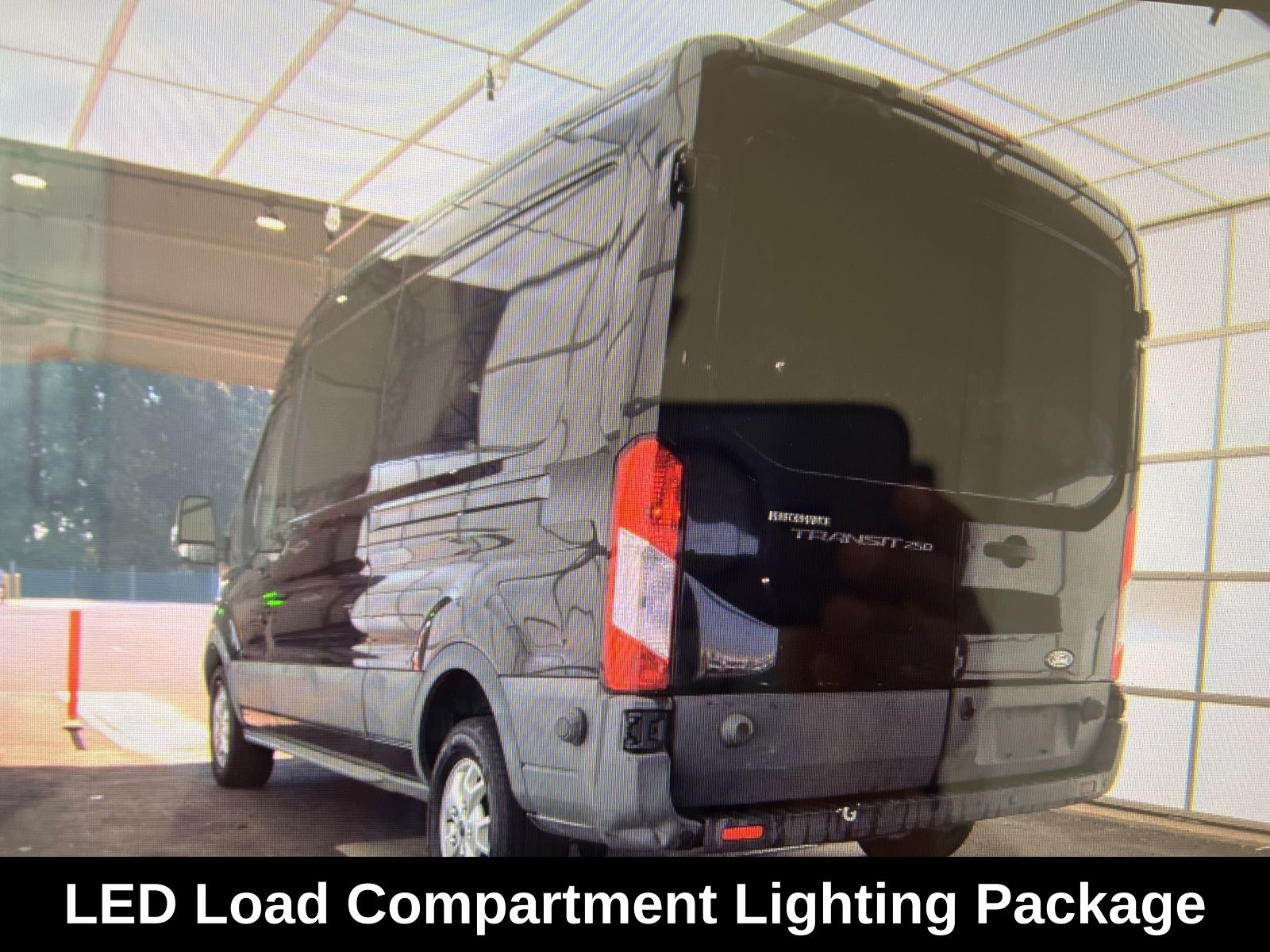 2015 Ford Transit Base Image 4 of 15