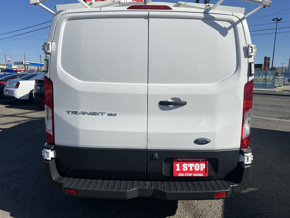 Vehicle image 7 of 11