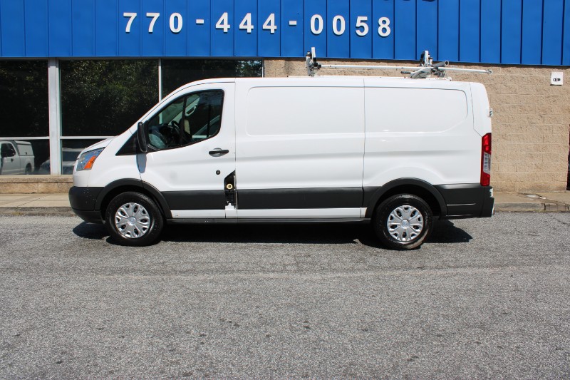 Vehicle image 2 of 27