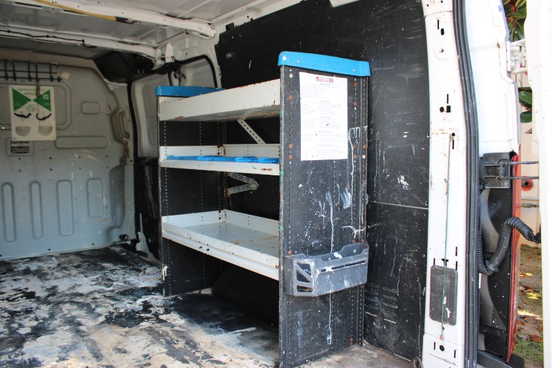 Vehicle image 14 of 27