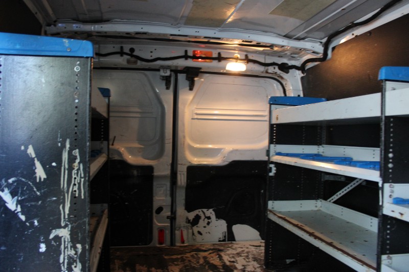Vehicle image 17 of 27