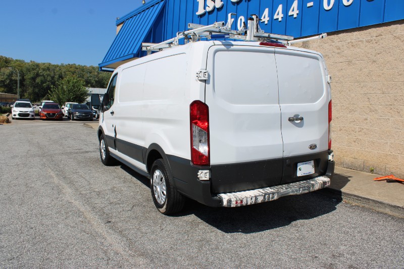 Vehicle image 7 of 27