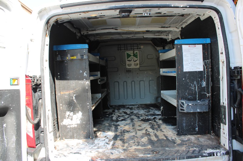 Vehicle image 22 of 27