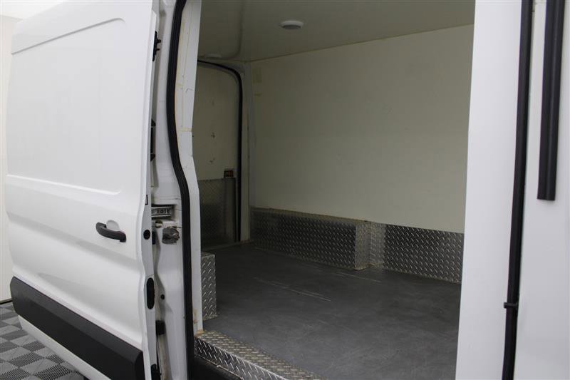 2015 Ford Transit Base Image 27 of 53
