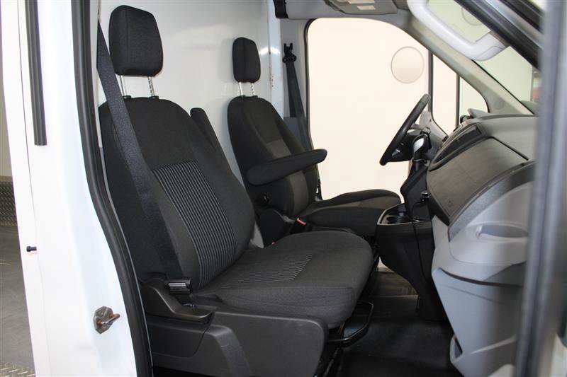 2015 Ford Transit Base Image 32 of 53