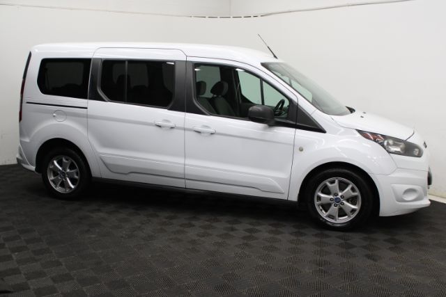 2015 Ford Transit Connect XLT Image 2 of 24