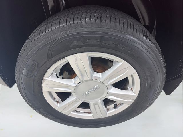 Vehicle image 13 of 28
