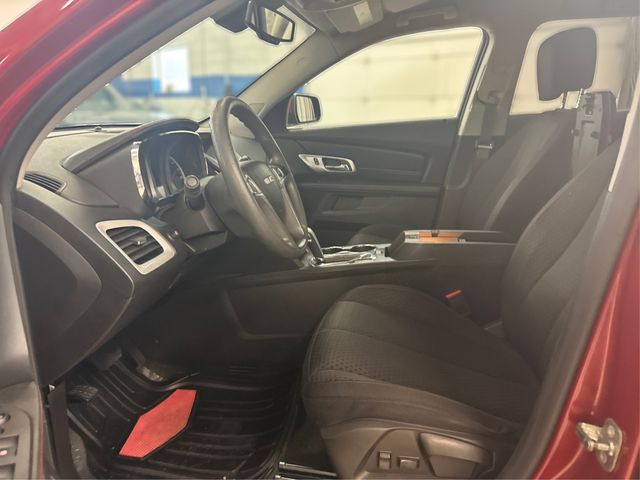 Vehicle image 17 of 28