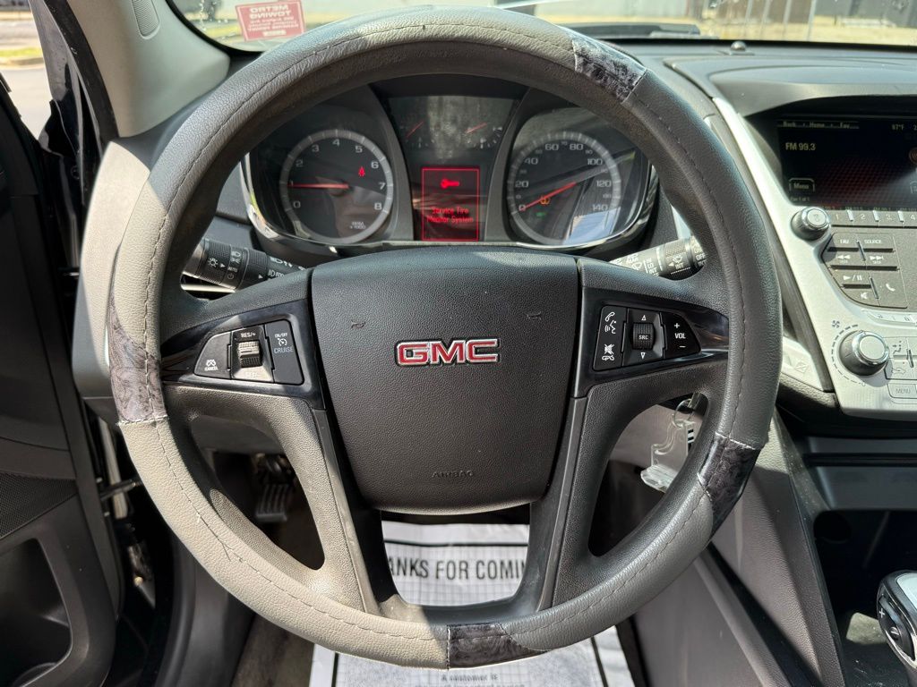 Vehicle image 19 of 21