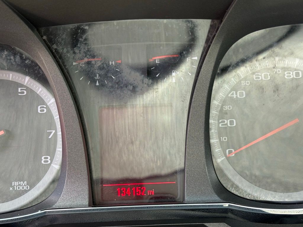 Vehicle image 14 of 21