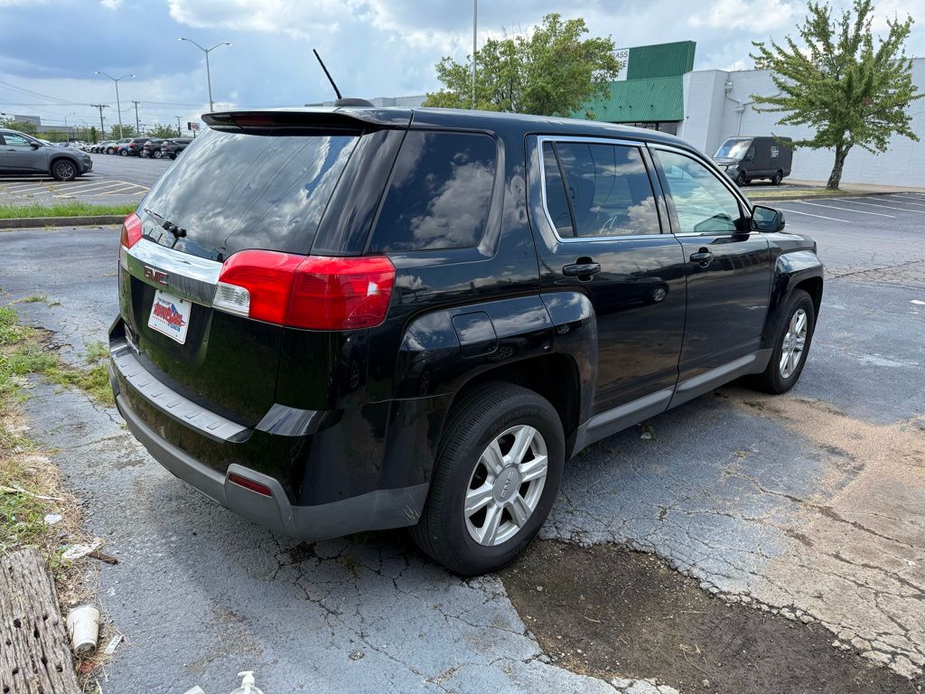 Vehicle image 4 of 21