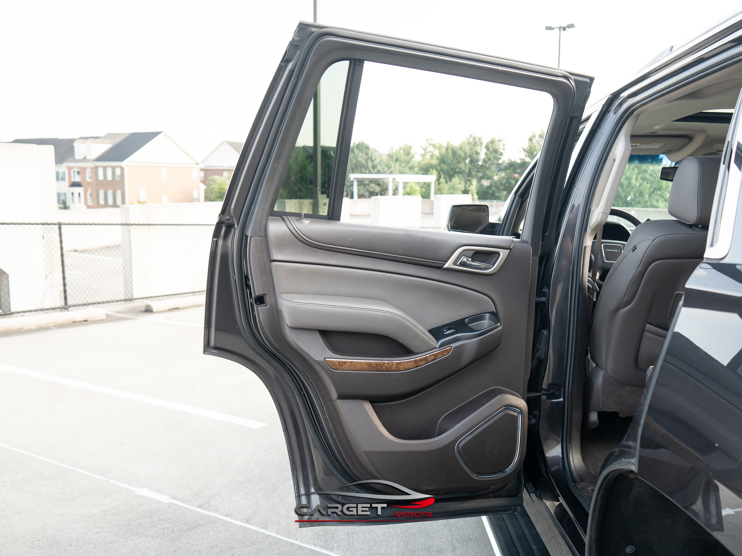 Vehicle image 49 of 54