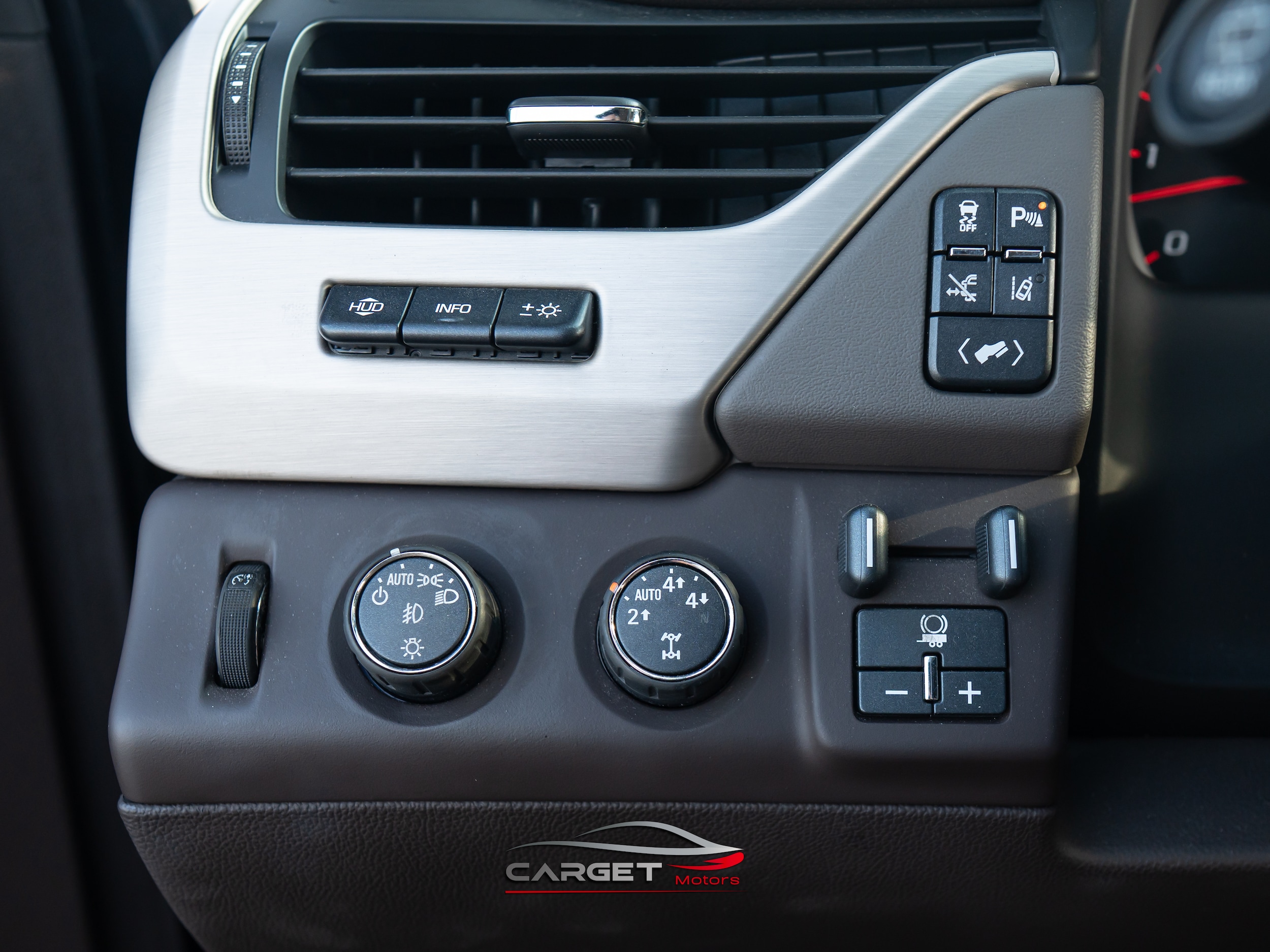 Vehicle image 43 of 54